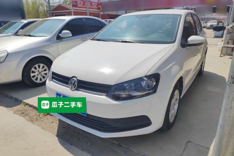 Used Volkswagen Polo 2014 1.4L Manual Fashion Edition