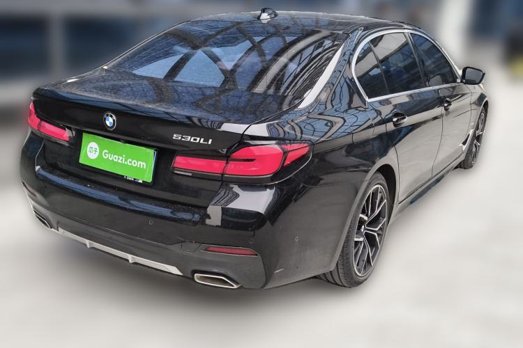 Used BMW 5 Series 2021 530Li Luxury Edition M Sport Package Rear Right 45 Deg