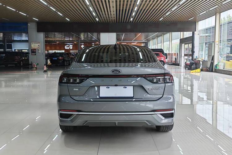 Used Ford Mondeo 2022 Restyled EcoBoost 245 Luxury Version Exterior 4