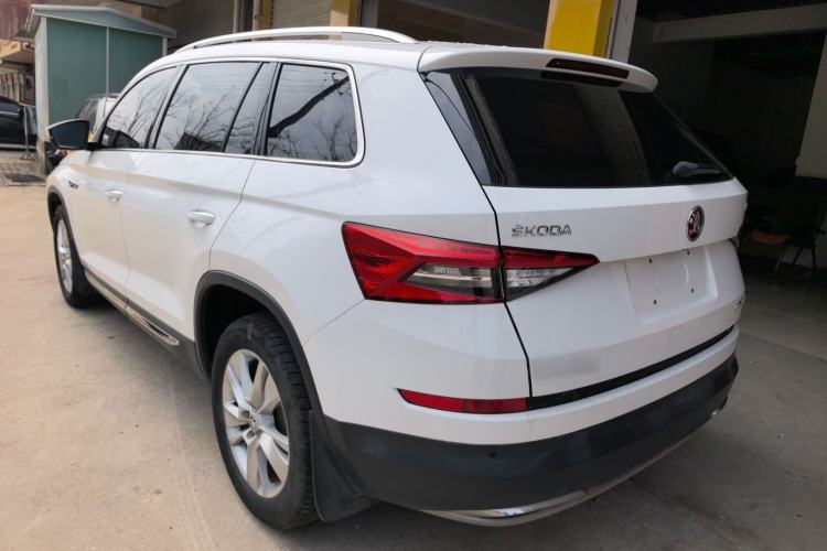 Used Skoda Kodiaq 2018 Facelifted TSI330 5-Seater Two-Wheel-Drive Luxury Enjoyment Edition