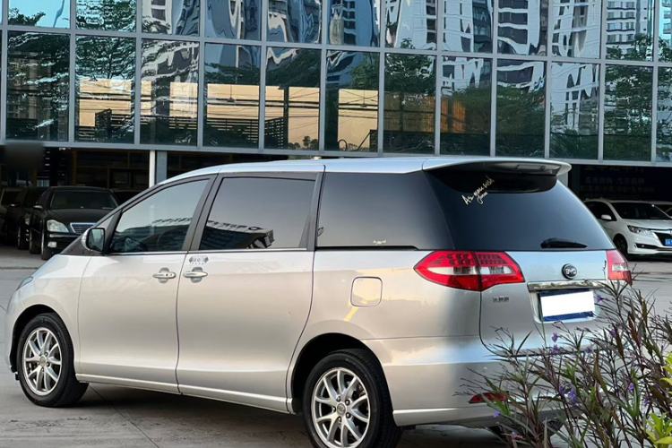 Used BYD M6 2015 2.4L Automatic Prestige Edition
