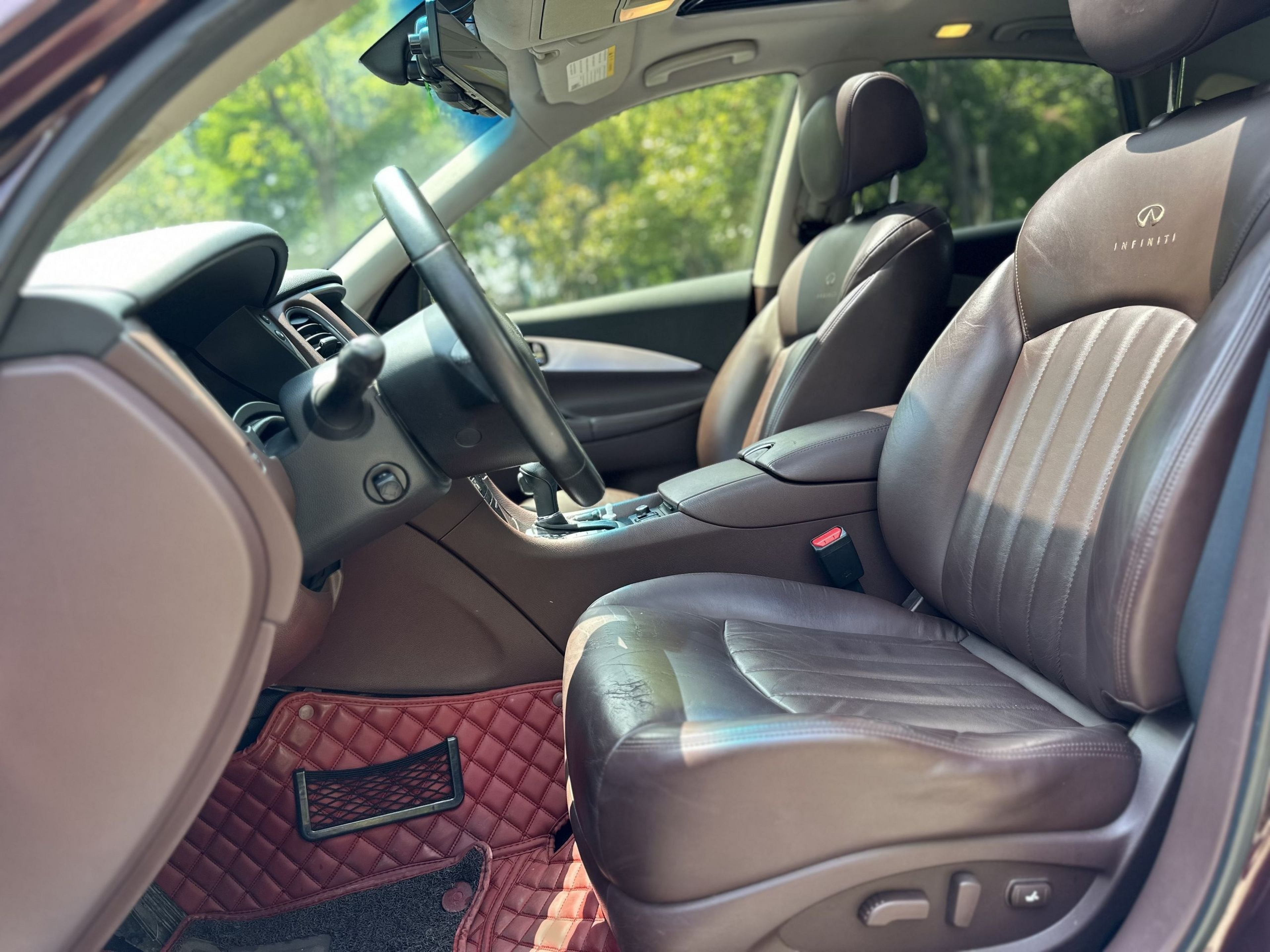 Interior delantero