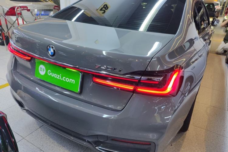 Used BMW 7 Series 2021 740Li Leading Model M Sport Package