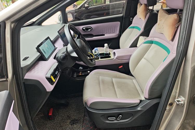 Used AION Y 2022 70 Enjoyment Edition Lithium Iron Phosphate Left Front Seat