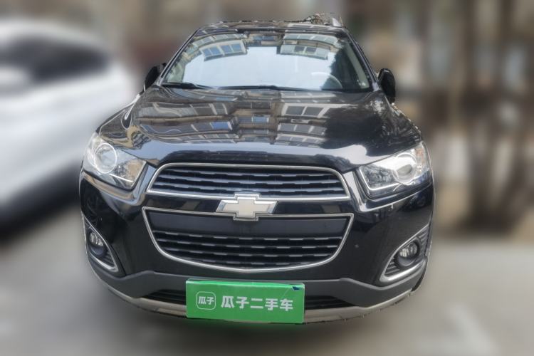 Used Chevrolet Captiva 2015 2.4L 4x4 Flagship Edition 7-Seater