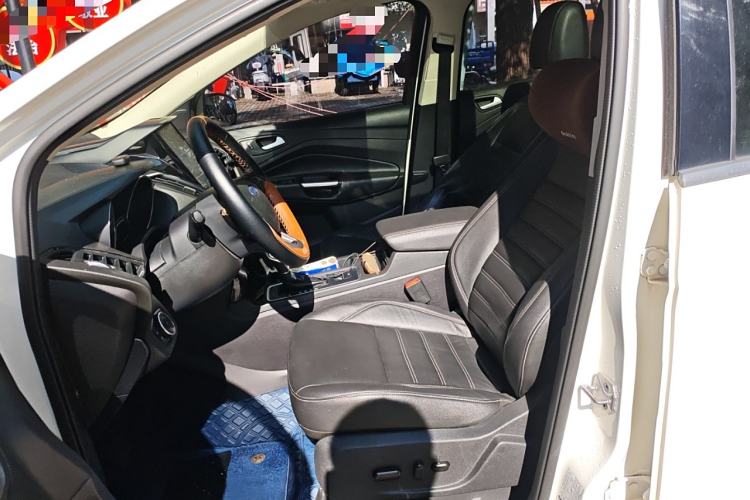 Used Ford Kuga 2019 EcoBoost 180 Two-Wheel-Drive Titanium Plus Model China V Standard
