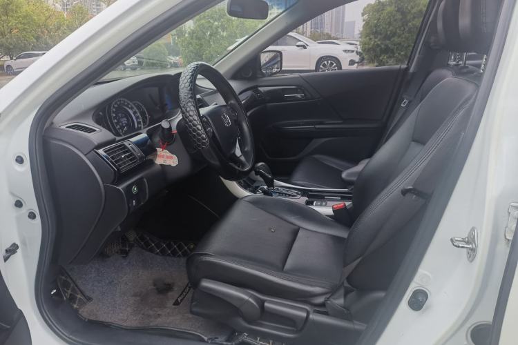 Used Honda Accord 2016 2.0L Comfort Edition Driver Seat