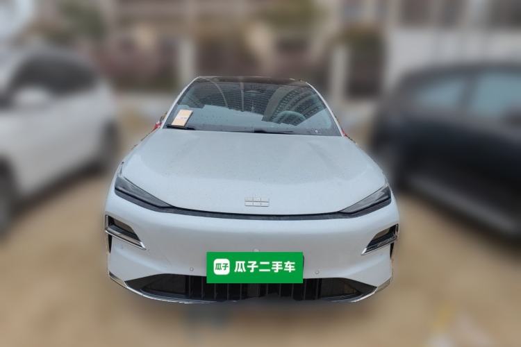 Used Geely Galaxy 8 2025 130km EM-i Deluxe Edition
