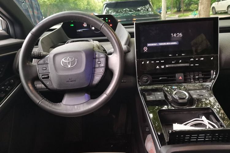 Used Toyota FAW bZ4X 2022 Four-Wheel-Drive High-Performance PRO Edition Steering Wheel