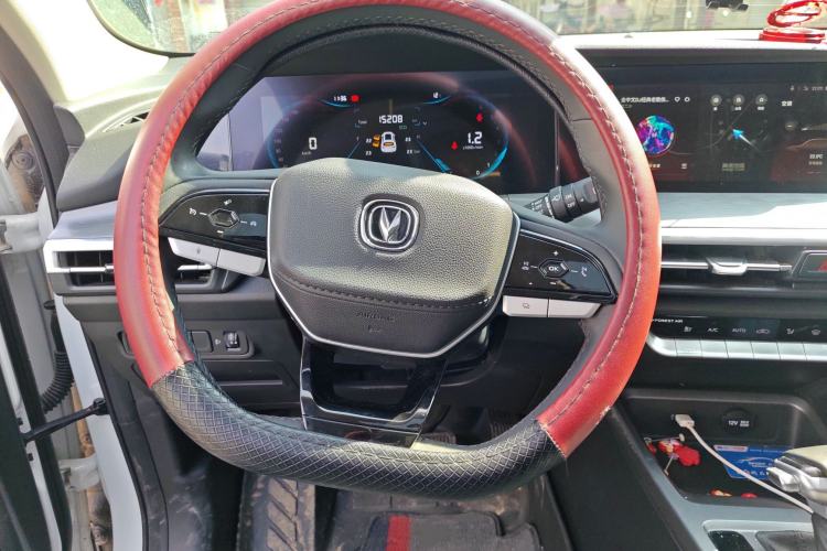 Used Changan CS35PLUS 2023 Enjoy Edition 1.4T DCT Luxury Model
