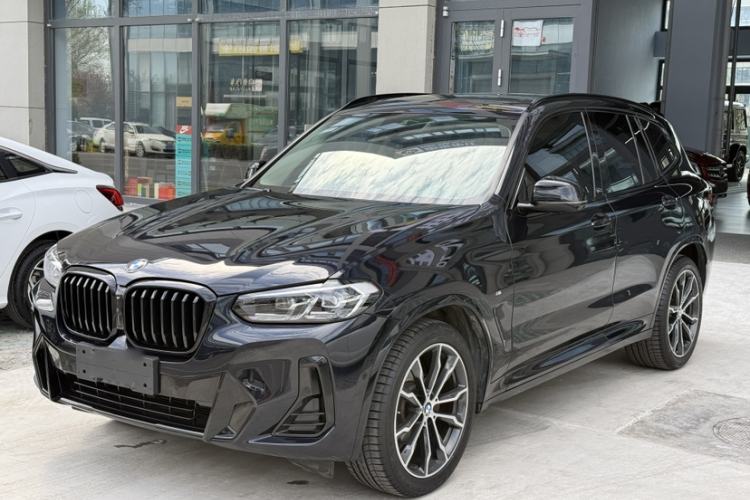 Used BMW X3 2023 Restyled xDrive30i Leading Edition M Night Sky Package Front Left 45 Deg