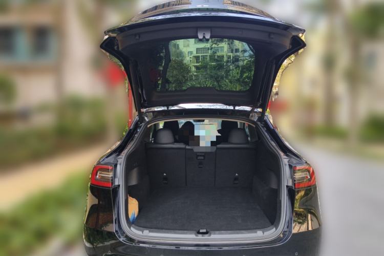 Used Tesla Model Y 2022 Rear-Wheel-Drive Version
