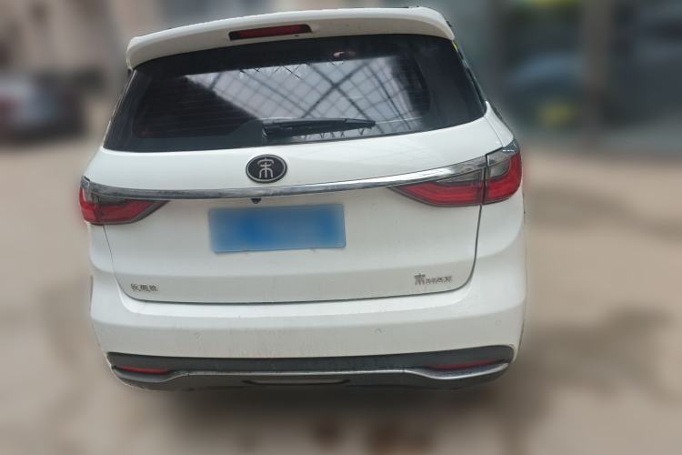 Used BYD Song MAX 2017 1.5T Automatic Smart Connect Elite 7-Seater Rear