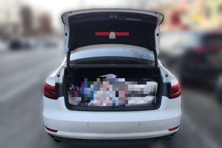 Used Audi A4L 2017 Plus 40 TFSI Ambition Model Trunk