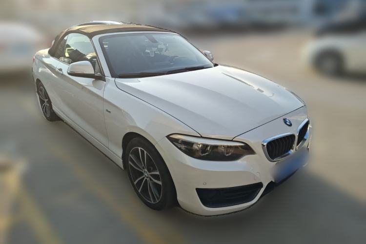 Used BMW 2 Series 2018 220i Convertible Coupe Sports Design Package Front Right 45 Deg
