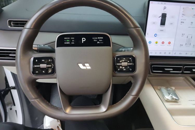 Used Li Auto MEGA 2024 Ultra Model