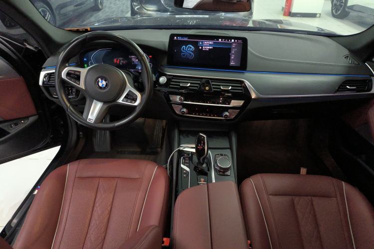 Used BMW 5 Series New Energy 2021 Restyled 535Le M Sport Package Center Console