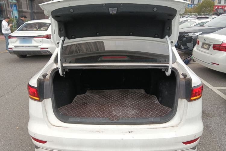 Used Geely Auto Emgrand 2025 4th Generation 1.5L CVT Luxury Version