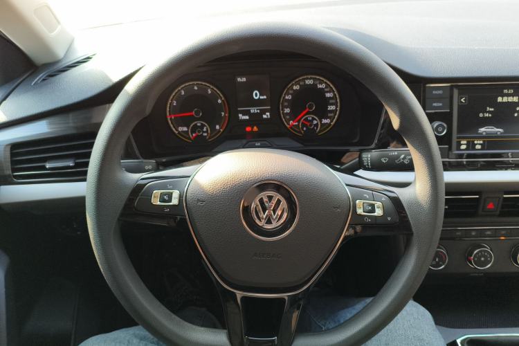 Used Volkswagen Lavida 2019 1.5L Manual Comfort Edition China VI Standard
