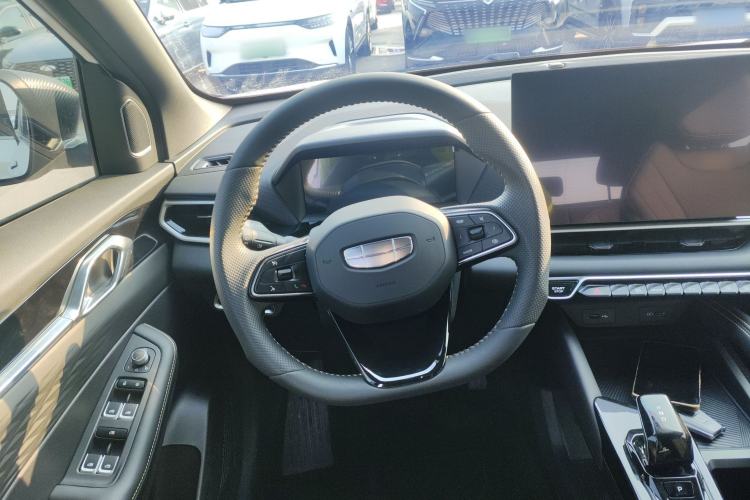 Used Geely Auto Coolray 2025 Bin Yue L 1.5TD DCT Star Diamond