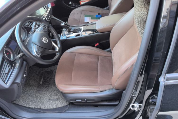 Used Buick Regal 2017 20T Luxury Model Left Front Seat