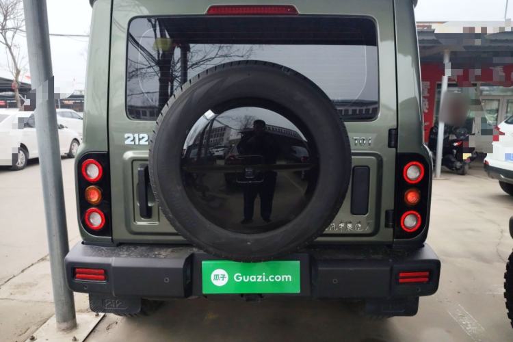 Used 212 T01 2024 2.0T Explorer Rear