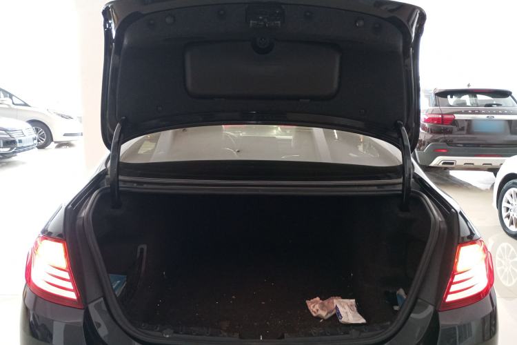 Used BMW 5 Series 2014 520Li Elegant Model