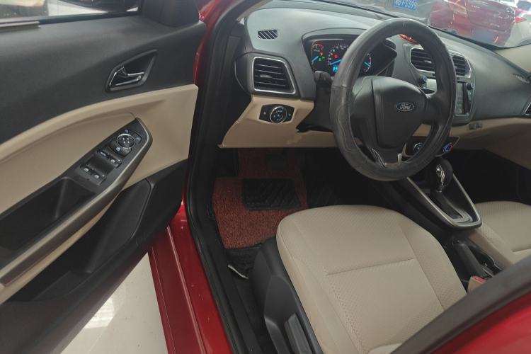 Used Ford Escort 2015 1.5L Automatic Comfort Edition