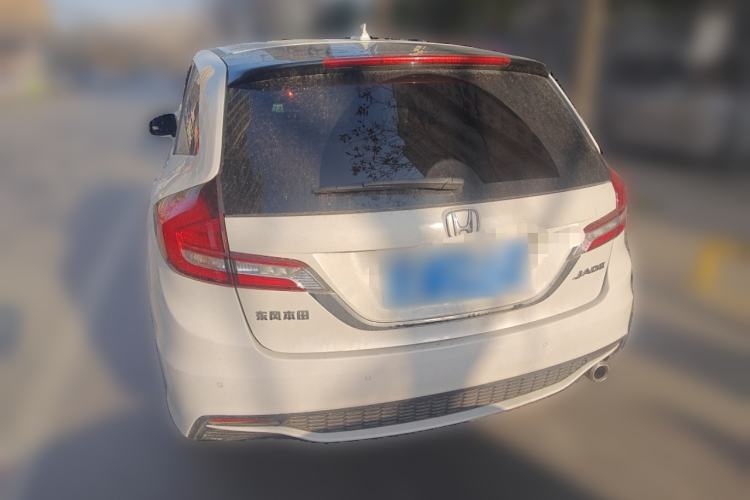 Used Honda Jade 2017 1.8L automatic Comfort version 5 seats