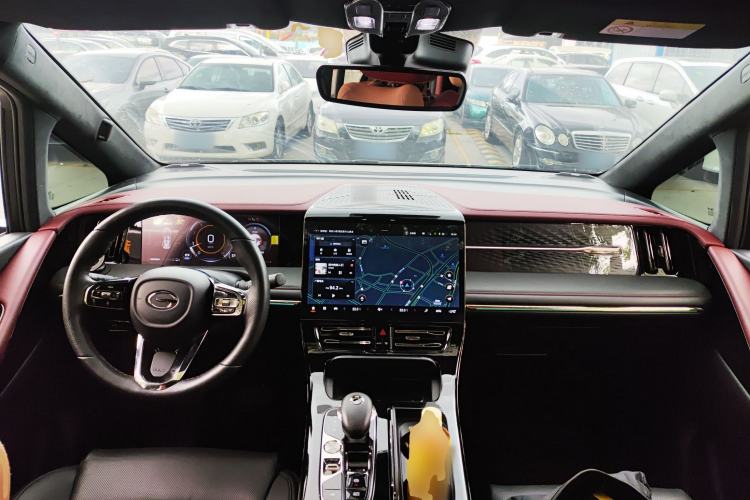 Used GAC Trumpchi M8 2023 Zongshi Series 400T Flagship Edition Center Console