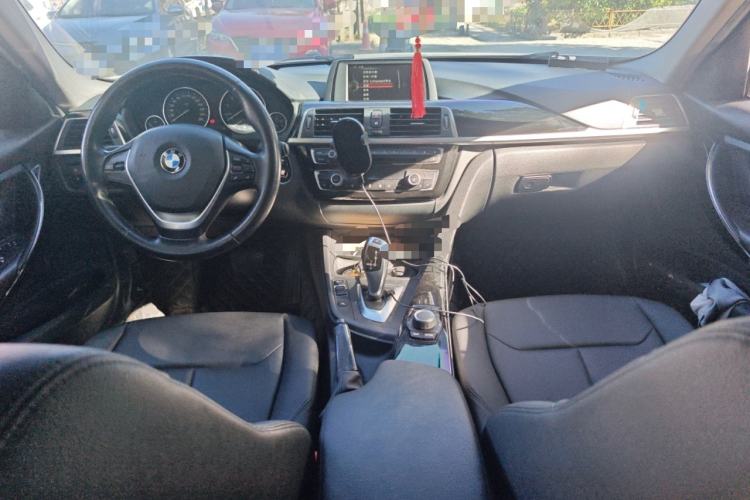 Used BMW 3 Series 2017 320Li Fashion Model
