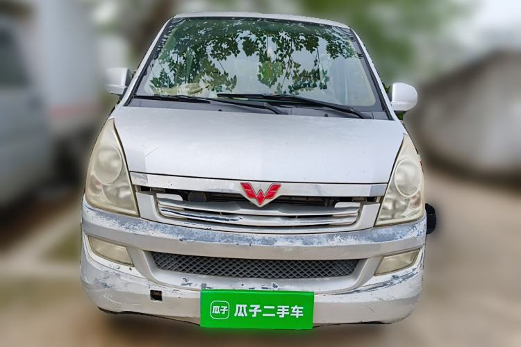Used Wuling Rongguang 2014 1.5L S Standard Version