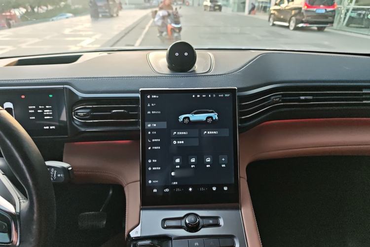 Used Nio ES6 2019 430 km Performance Version Audio And AC Panel