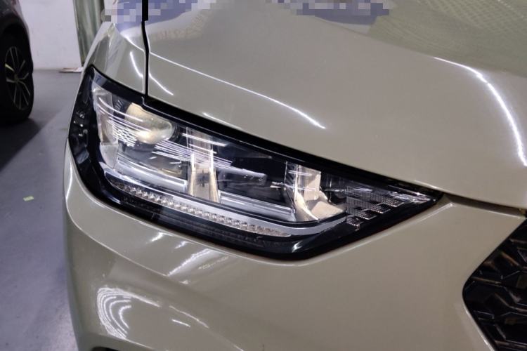 Used Wey VV5 2017 2.0T Ultra-Luxury Version Right Front Headlight