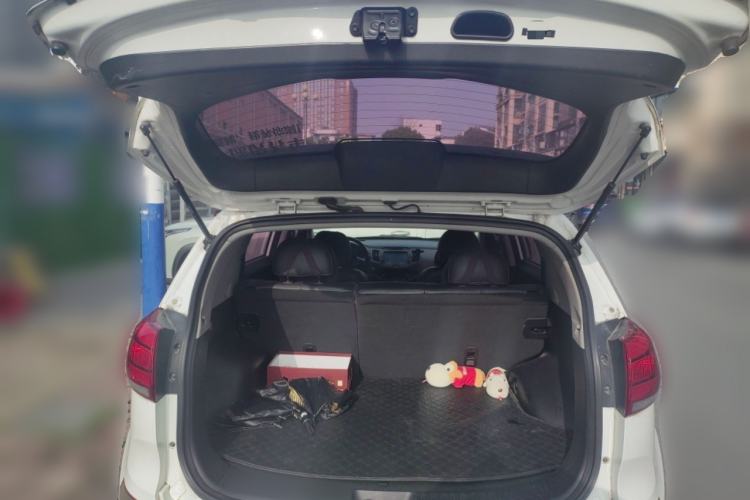 Used Kia Sportage R 2015 2.0L Automatic Two-Wheel Drive DLX Model