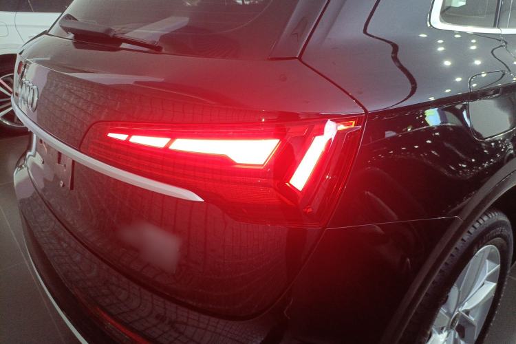 Used Audi Q5L 2022 40T Luxury Dynamic Model