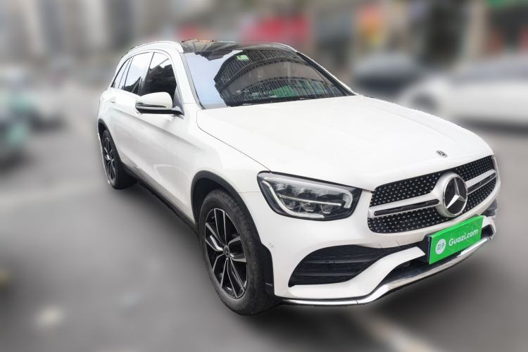 Used Mercedes-Benz GLC 2021 GLC 260 L 4MATIC Luxury Model Front Right 45 Deg