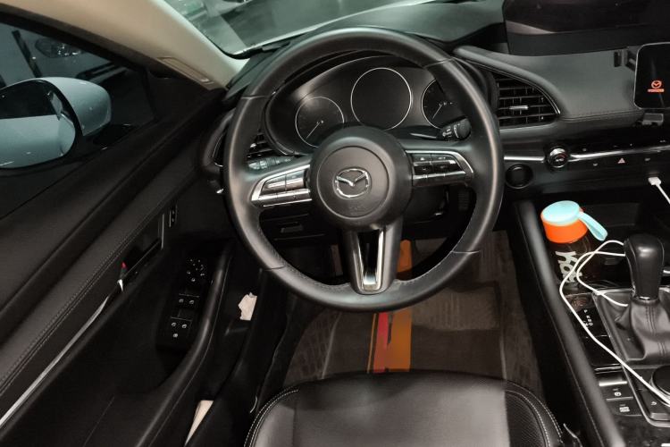 Used Mazda 3 Axela 2022 2.0L Automatic ZhiXuan Edition