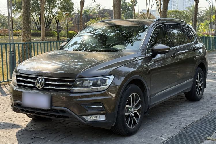 Used Volkswagen Tiguan L 2017 330TSI Automatic Two-Wheel Drive Luxury Edition