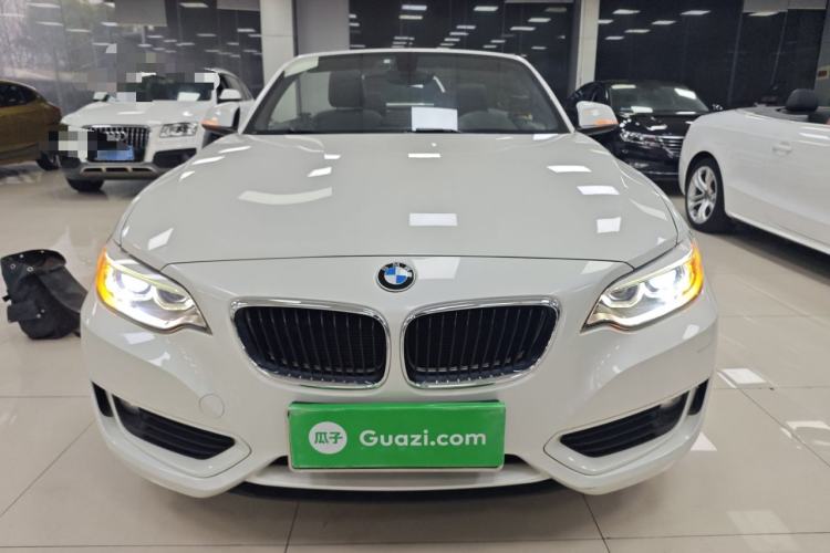 Used BMW 2 Series 2015 220i Convertible Coupe Leading Model
