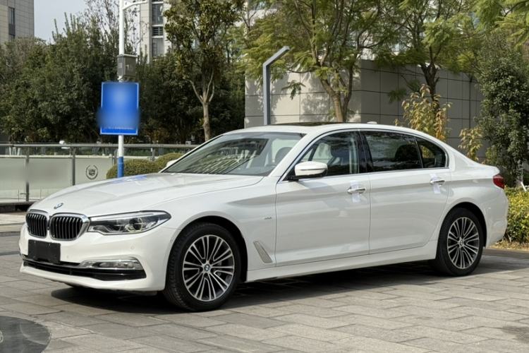 Used BMW 5 Series 2018 Facelifted 530Li Luxury Edition Premium Package
