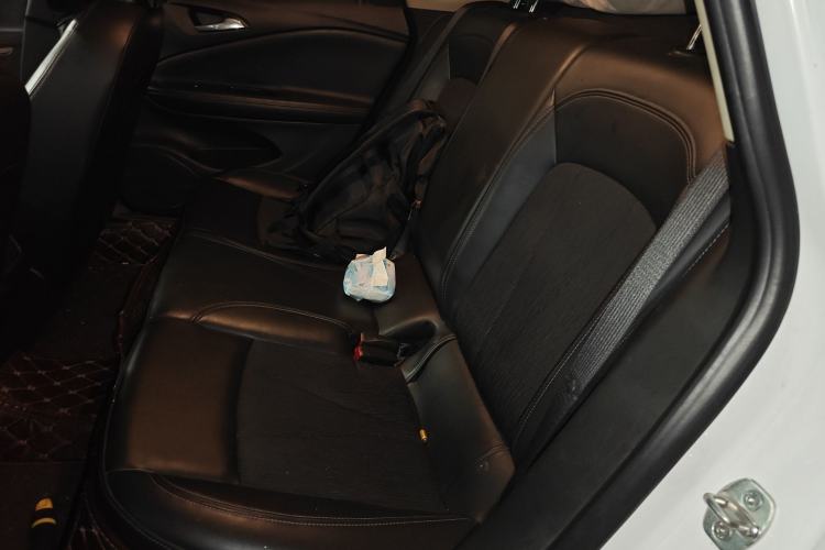 Used Buick Verano 2018 Sedan 20T Dual-Clutch Leading Model
