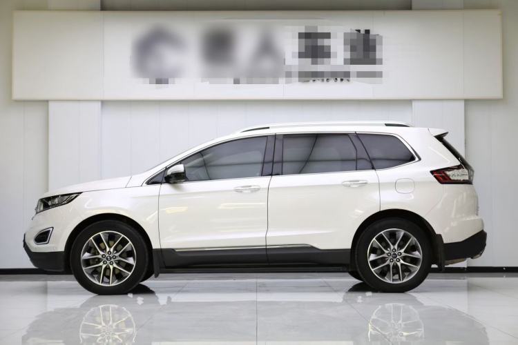 Used Ford Edge 2018 EcoBoost 245 Four-Wheel Drive Titanium 7-Seater