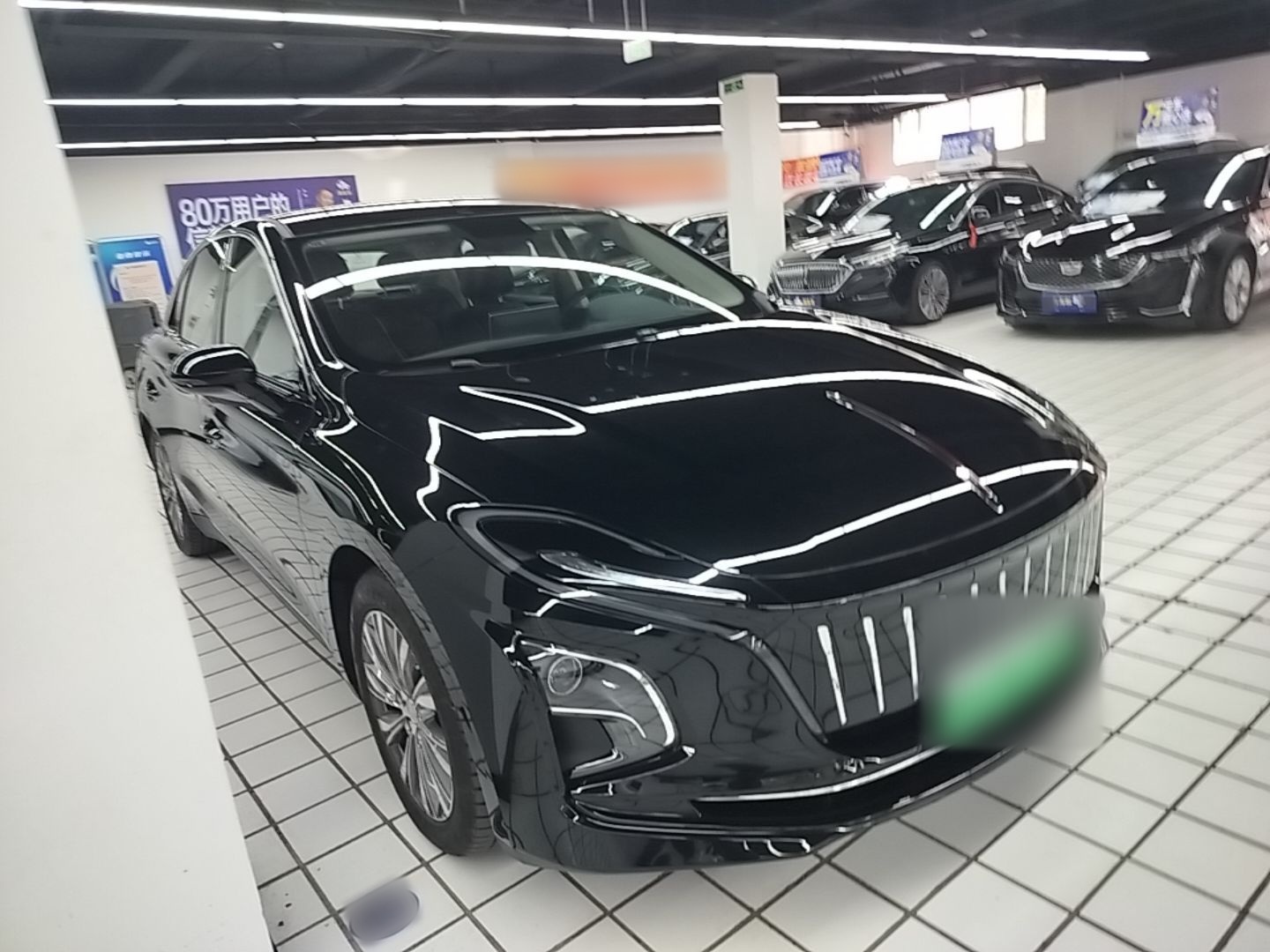 Hongqi E-QM5 2024 500km Range Edition — снимка 3