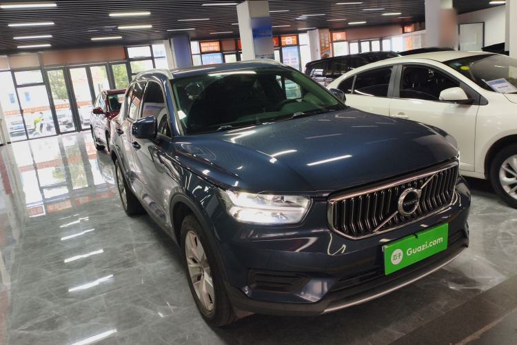 Used Volvo XC40 2022 T4 Four-Wheel Drive Smart & Stylish Edition