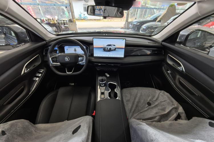 Used Changan CS75 2026 Model PRO 1.5T DCT Prestige 7-Seater