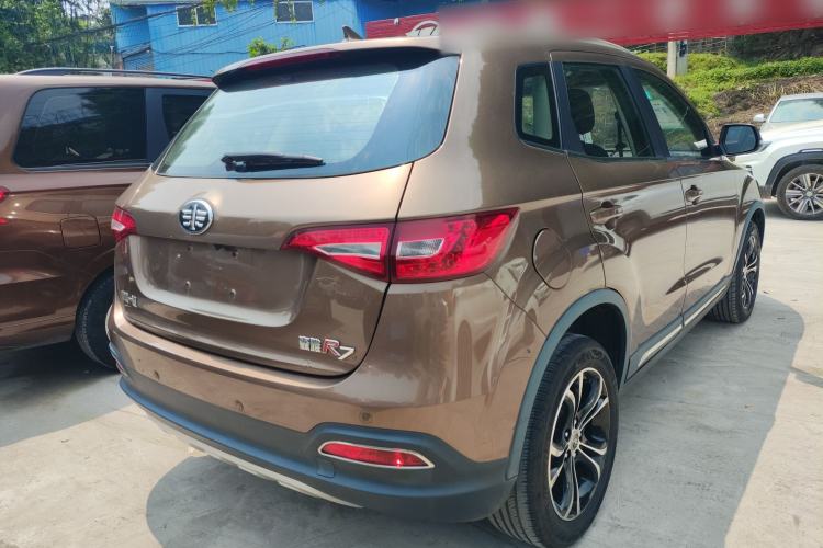 Used FAW Senya R7 2016 1.6L Automatic Prestige Model Rear Right 45 Deg