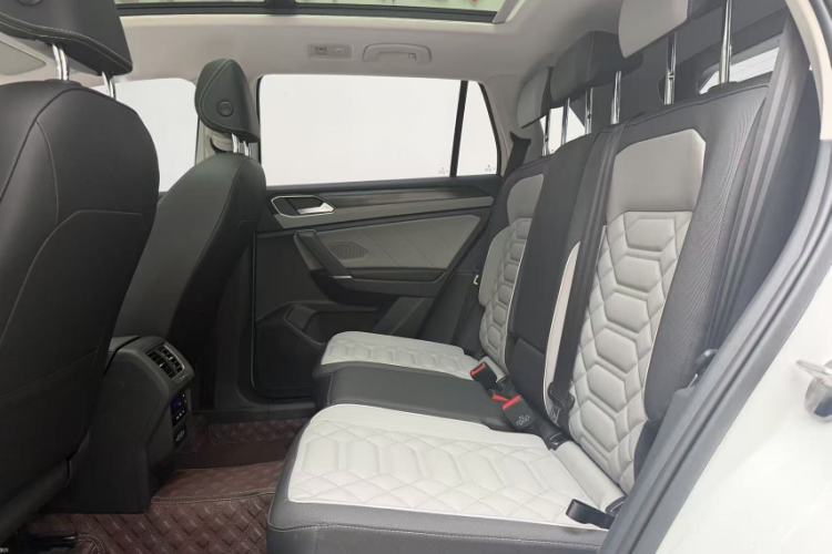 Used Volkswagen Tayron 2025 Zhongxiang Version 300TSI Exterior 5