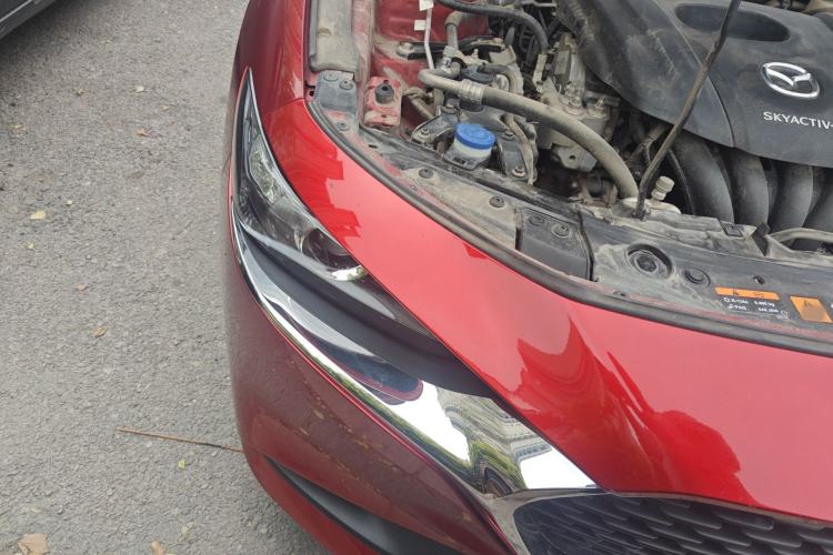 Used Mazda 3 Axela 2020 1.5L Automatic Luxury Version Right Front Headlight