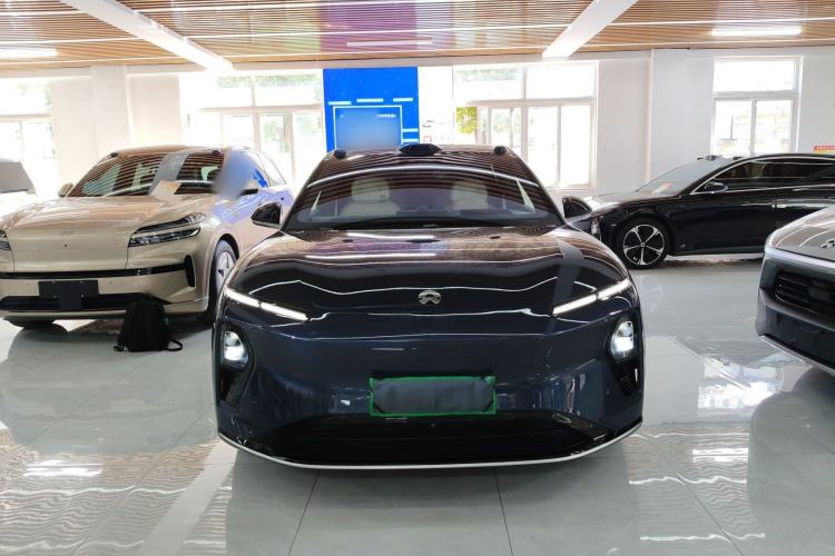 Used Nio ET9 2025 100kWh Signature Edition
